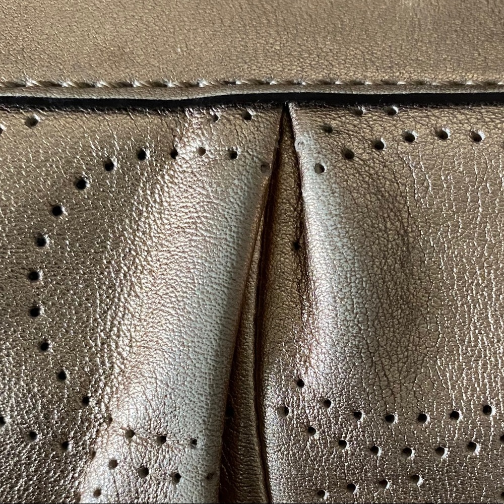 Coach leather signature purse - Picture 8 of 8